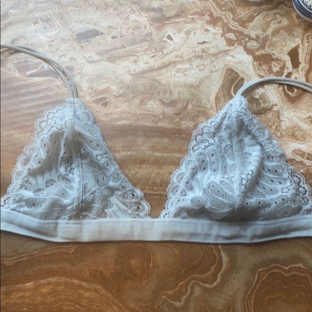 Bralette - Picture 2 of 8